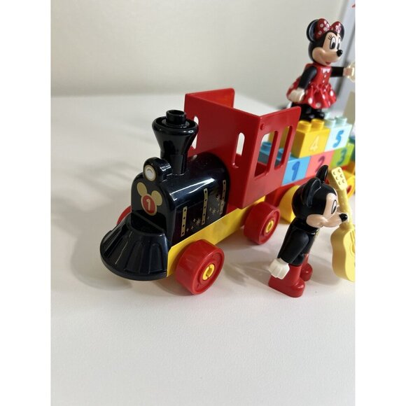 LEGO Duplo Disney Mickey & Minnie Birthday Train Set - Picture 4 of 5